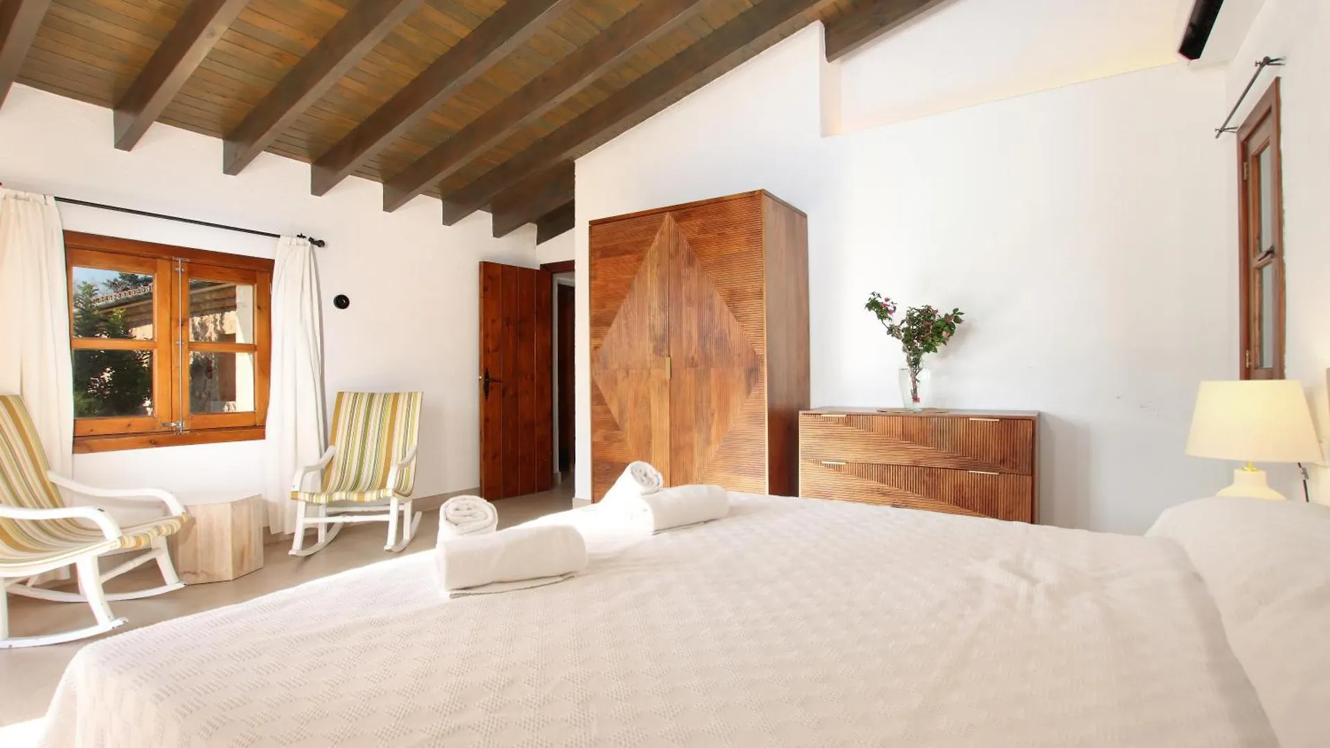 Bennassar Villa Pollença 0*,